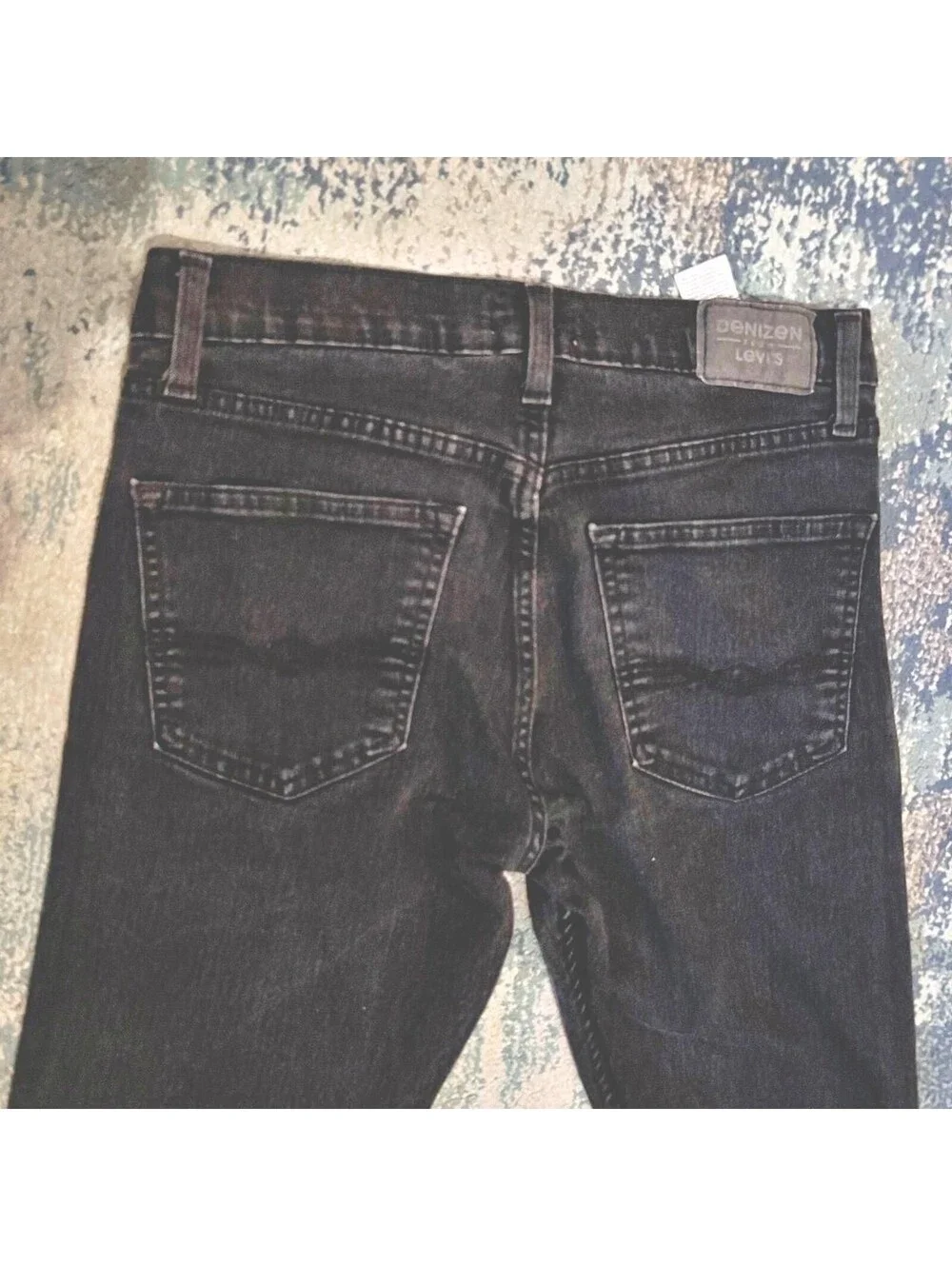 Black denim jeans from Levi’s   Men’s Size W 30 L 32